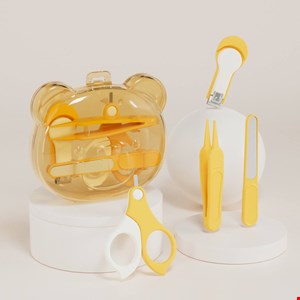 ست ناخنگیر و قیچی هی اور شی